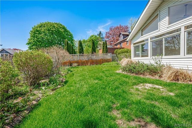 4831 Lewiston Road, Niagara Falls, NY 14305