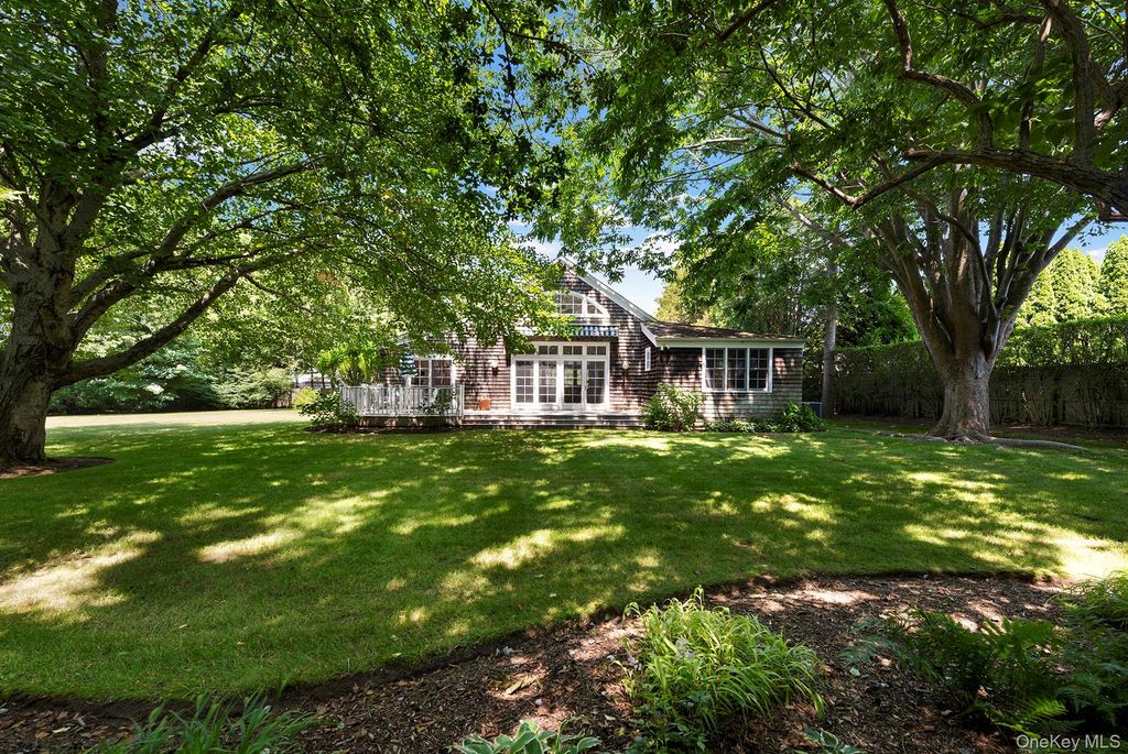 256 Main Street, Amagansett, NY 11930