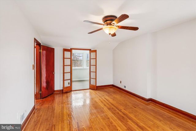 229 GRALAN RD, Baltimore, MD 21228