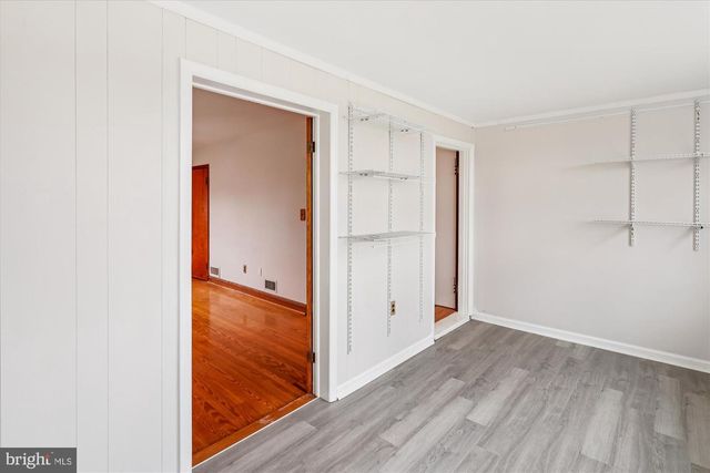 229 GRALAN RD, Baltimore, MD 21228