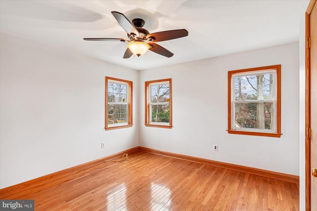 229 GRALAN RD, Baltimore, MD 21228