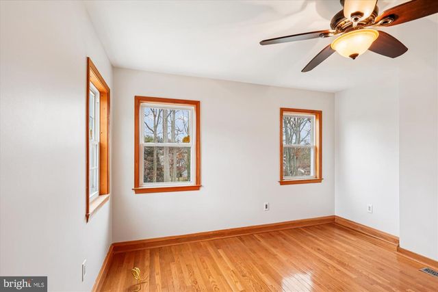 229 GRALAN RD, Baltimore, MD 21228