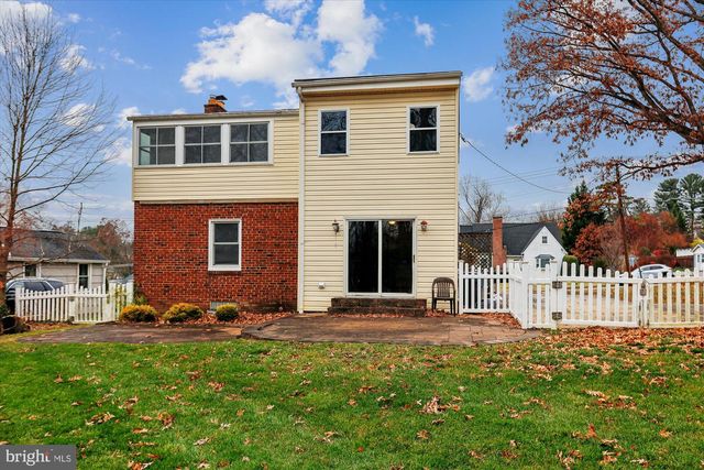 229 GRALAN RD, Baltimore, MD 21228