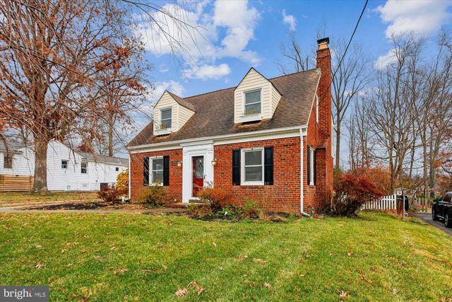 229 GRALAN RD, Baltimore, MD 21228