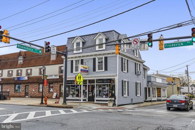 229 GRALAN RD, Baltimore, MD 21228