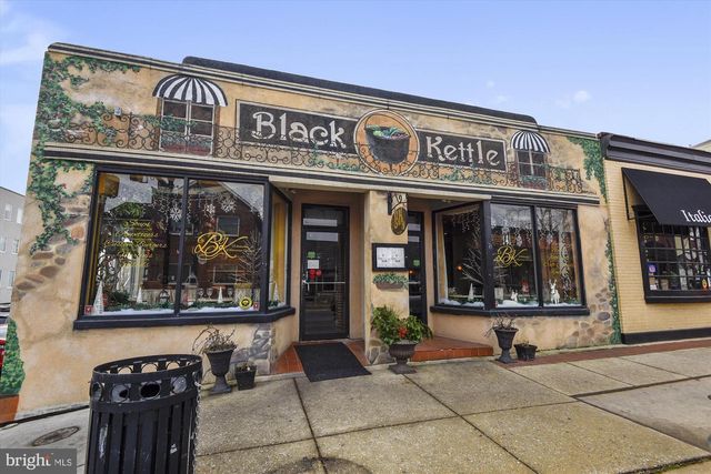 229 GRALAN RD, Baltimore, MD 21228