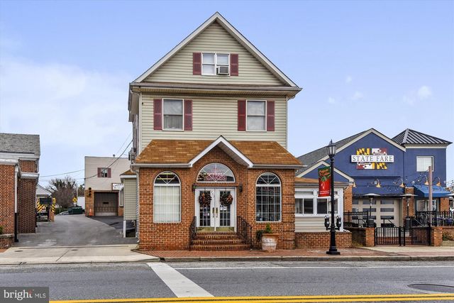 229 GRALAN RD, Baltimore, MD 21228