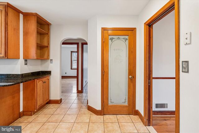 229 GRALAN RD, Baltimore, MD 21228