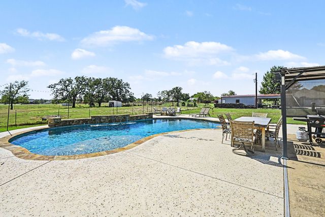 152 Angus Court, Paradise, TX 76073