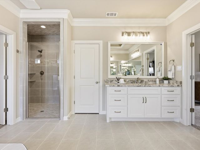 2168 Middlewood Circle, Granbury, TX 76049