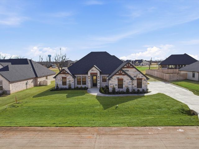 2168 Middlewood Circle, Granbury, TX 76049