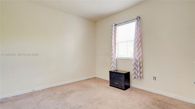 355 NE 31st Ave, Homestead, FL 33033