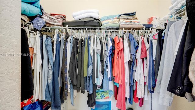 355 NE 31st Ave, Homestead, FL 33033