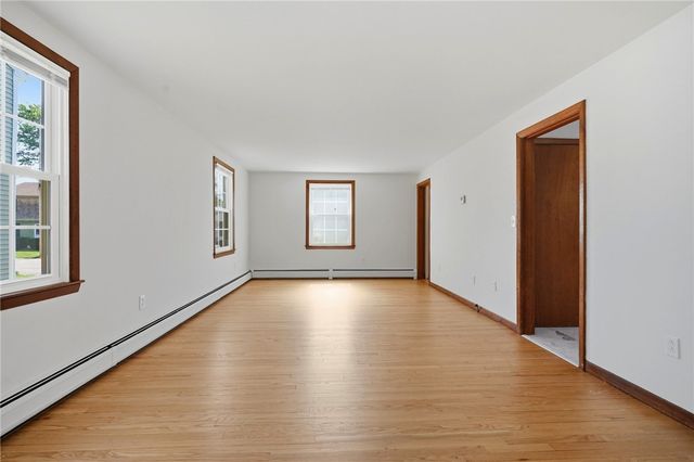 37 Planet Avenue, East Providence, RI 02915