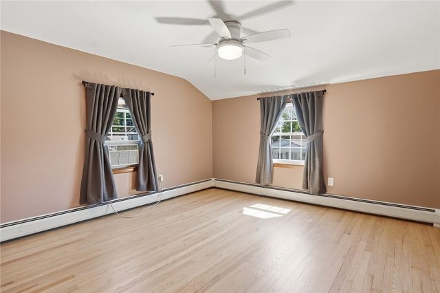 37 Planet Avenue, East Providence, RI 02915
