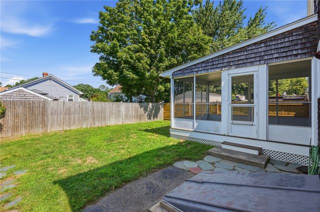 37 Planet Avenue, East Providence, RI 02915