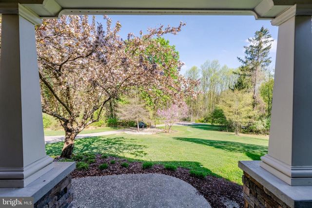 5826 GLEN RD, Coopersburg, PA 18036