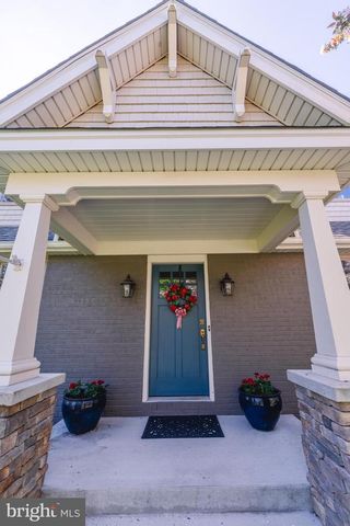 5826 GLEN RD, Coopersburg, PA 18036