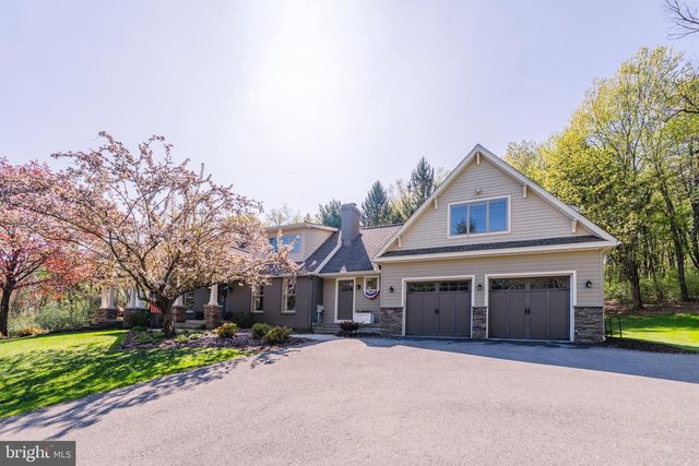 5826 GLEN RD, Coopersburg, PA 18036