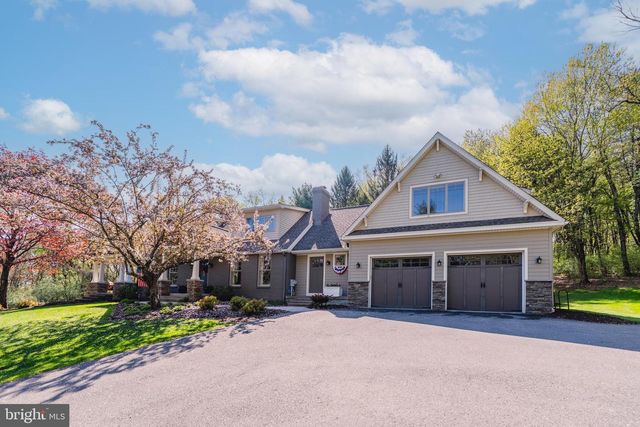5826 GLEN RD, Coopersburg, PA 18036