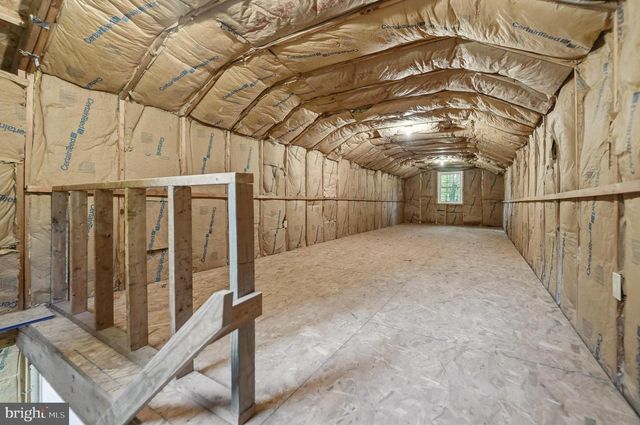 5826 GLEN RD, Coopersburg, PA 18036