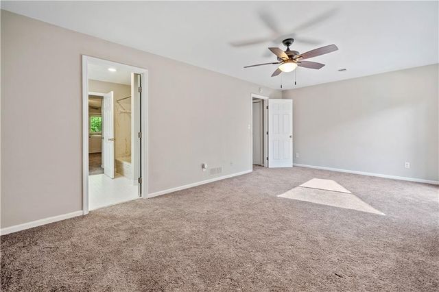 3 Fairway NW Drive, Kennesaw, GA 30144