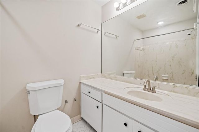 3 Fairway NW Drive, Kennesaw, GA 30144