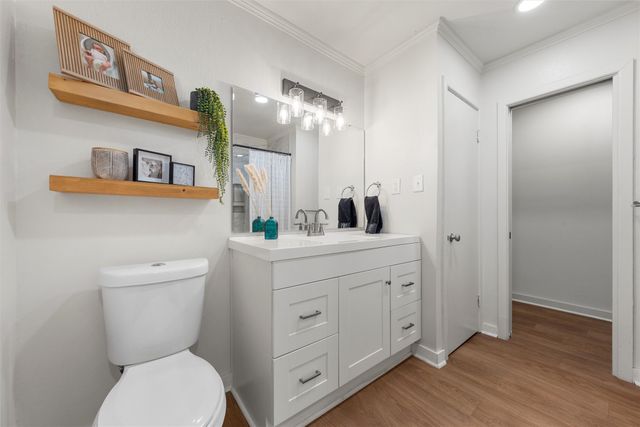 8922 Whippoorwill Drive, Woodway, TX 76712