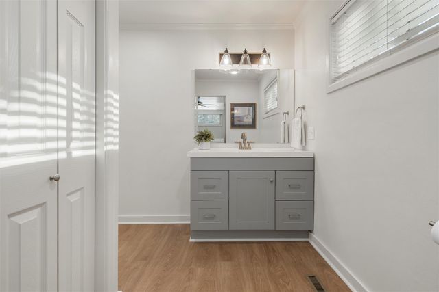 8922 Whippoorwill Drive, Woodway, TX 76712