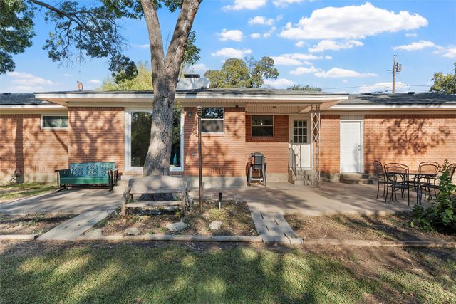 8922 Whippoorwill Drive, Woodway, TX 76712