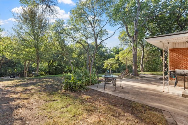 8922 Whippoorwill Drive, Woodway, TX 76712