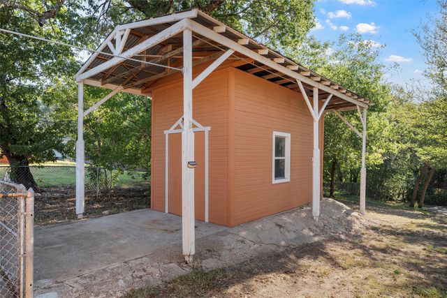 8922 Whippoorwill Drive, Woodway, TX 76712