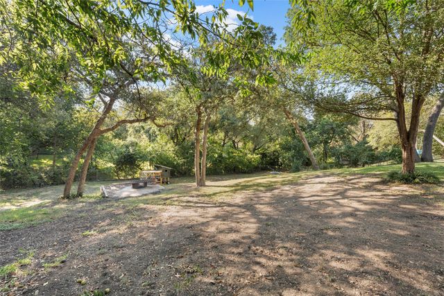 8922 Whippoorwill Drive, Woodway, TX 76712