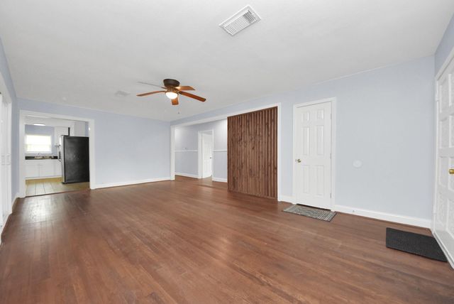 6214 Diamond Court, Texas City, TX 77591