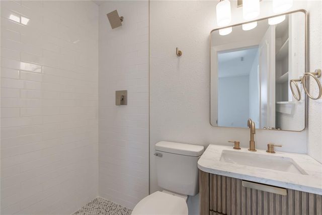 601 Country Club Circle, Oklahoma City, OK 73110