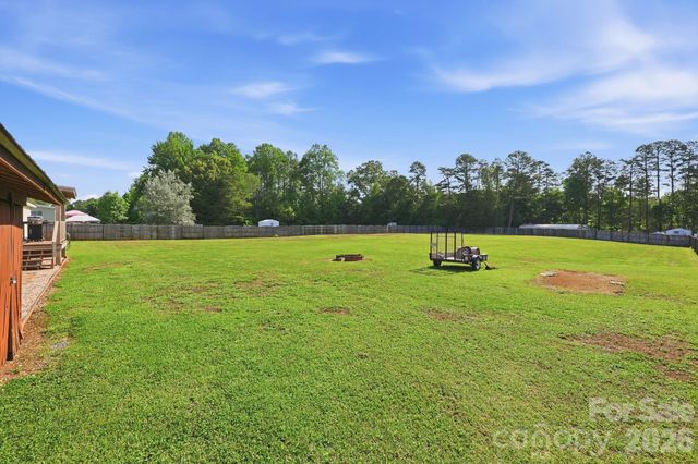 165 Grand Oaks Drive, Rockwell, NC 28138