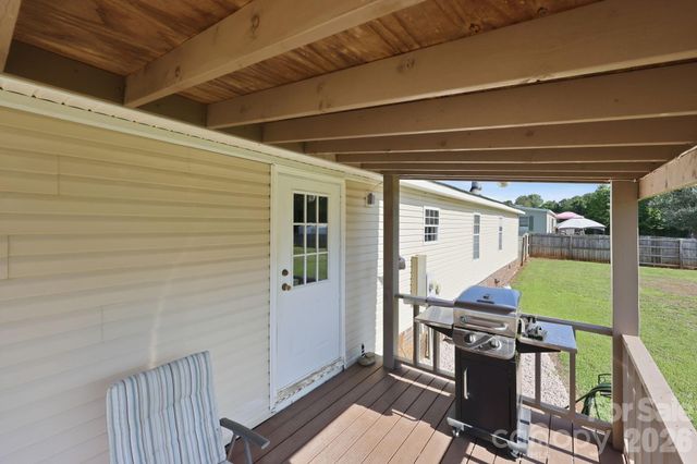 165 Grand Oaks Drive, Rockwell, NC 28138