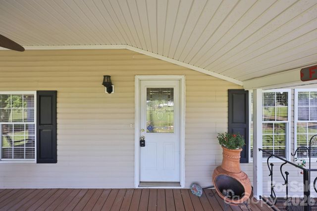 165 Grand Oaks Drive, Rockwell, NC 28138