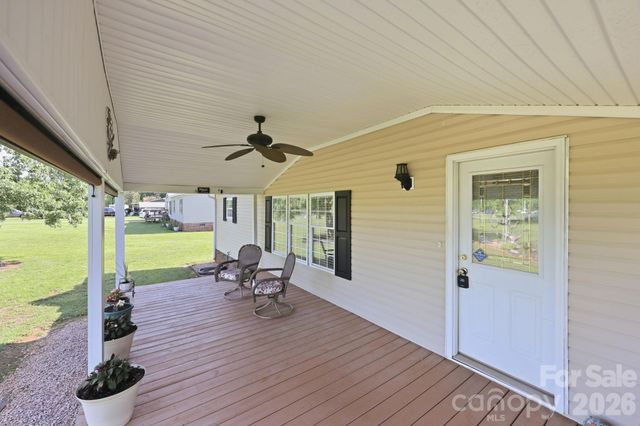 165 Grand Oaks Drive, Rockwell, NC 28138