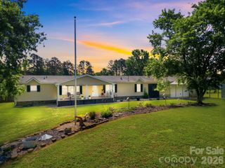 165 Grand Oaks Drive, Rockwell, NC 28138