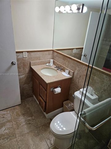 19201 Collins Avenue 237, Sunny Isles Beach, FL 33160