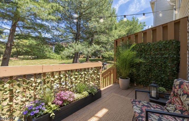 401 Wedgewood Cir, Raritan Twp., NJ 08822