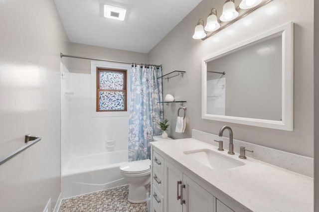 409 83rd Avenue NE, Spring Lake Park, MN 55432