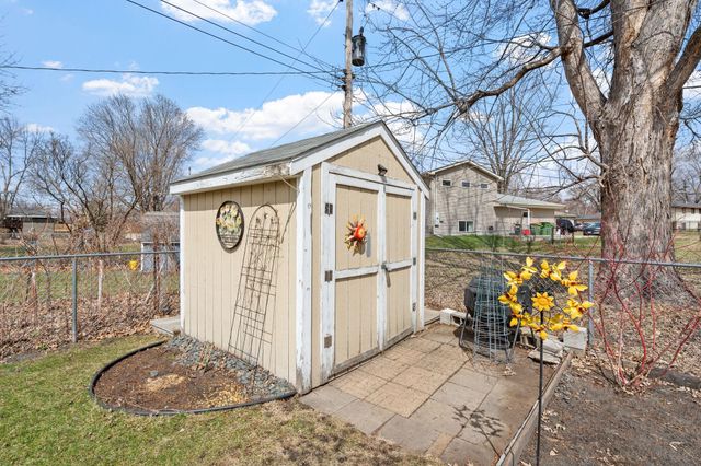 409 83rd Avenue NE, Spring Lake Park, MN 55432