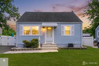 14 vaughn Avenue, Spotswood, NJ 08884