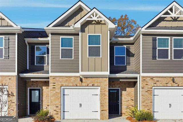 8351 Columbia Court, Palmetto, GA 30268