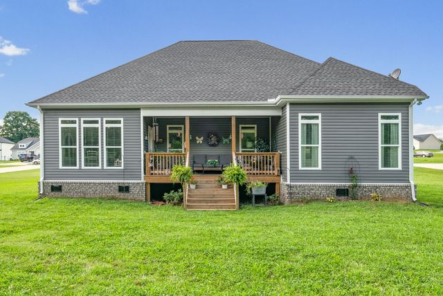 1031 Northside Dr, Dickson, TN 37055