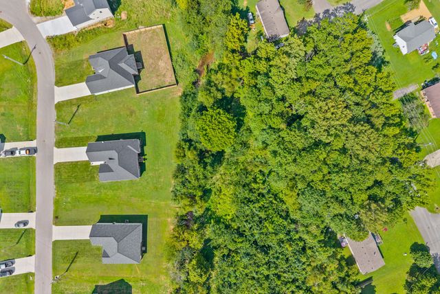 1031 Northside Dr, Dickson, TN 37055