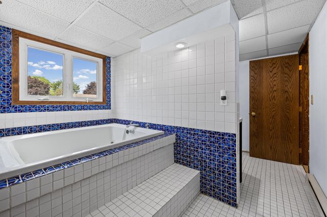 13324 Lynn Avenue, Savage, MN 55378