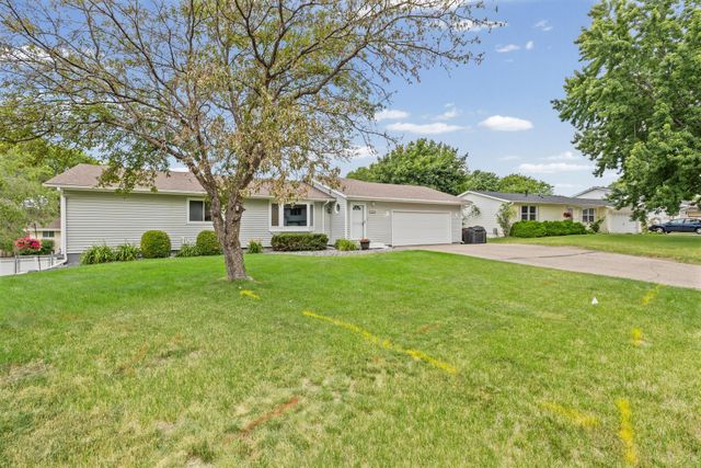 13324 Lynn Avenue, Savage, MN 55378